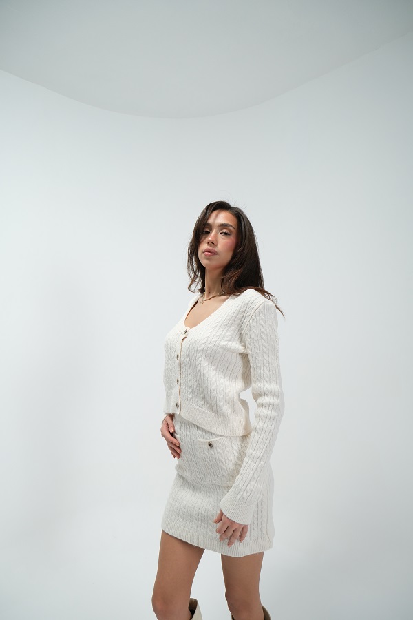 Krem Saç Örgülü Etekli Triko Takım Krem Saç Örgülü Etekli Triko Takım 5