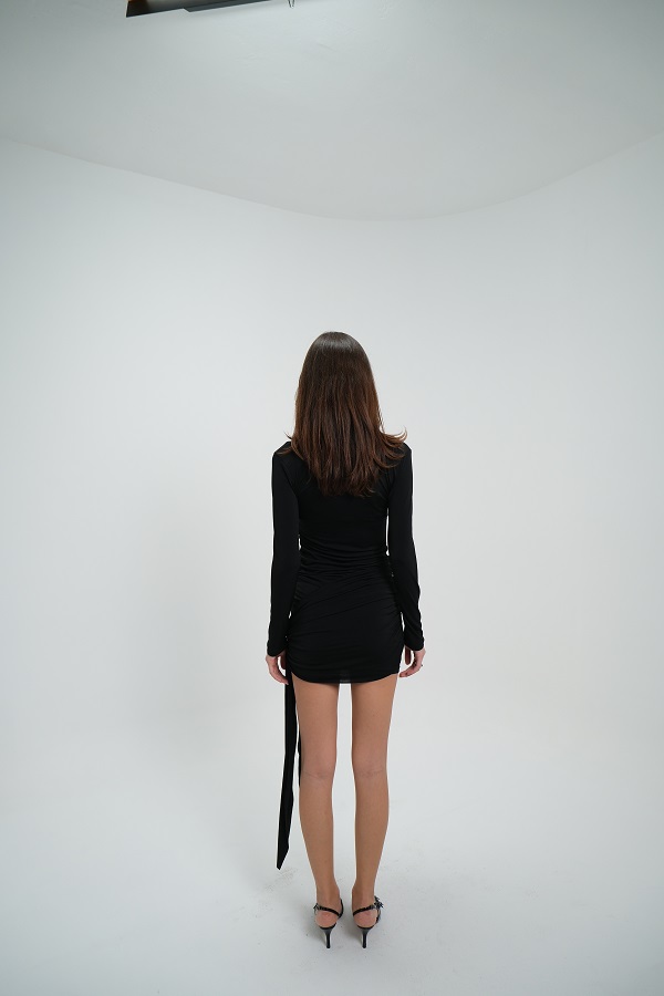 Siyah Uzun Kollu Yandan Bağlama Detaylı Elbise Siyah Uzun Kollu Yandan Bağlama Detaylı Elbise 5